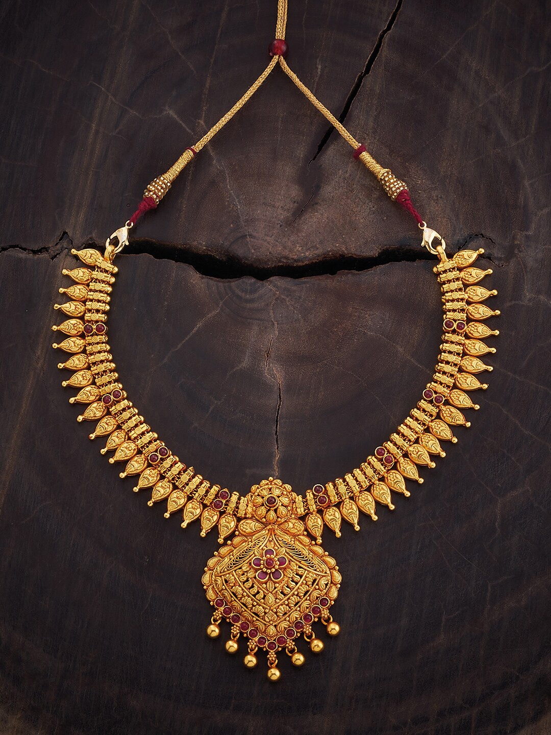 Kushal's Fashion Jewellery 92.5 Pure Silver Gold-Plated Stones-Studded Temple Necklace
Kushal's Fashion Jewellery 92.5 Pure Silver Gold-Plated Stones-Studded Temple Necklace