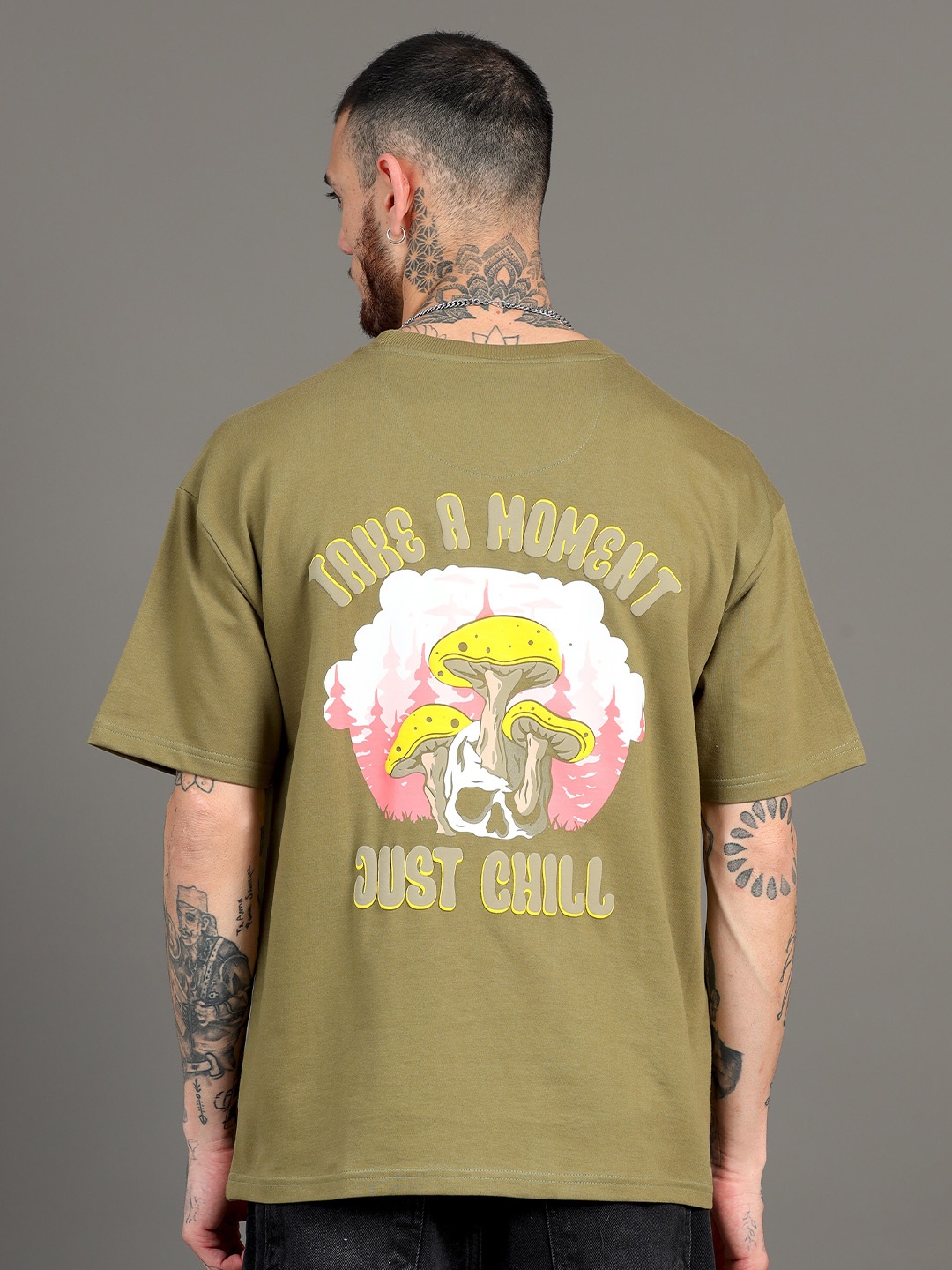 SILISOUL Graphic Printed Drop-Shoulder Sleeves Pure Cotton Bio Finish Oversized T-shirt, Olive
SILISOUL Graphic Printed Drop-Shoulder Sleeves Pure Cotton Bio Finish Oversized T-shirt, Olive