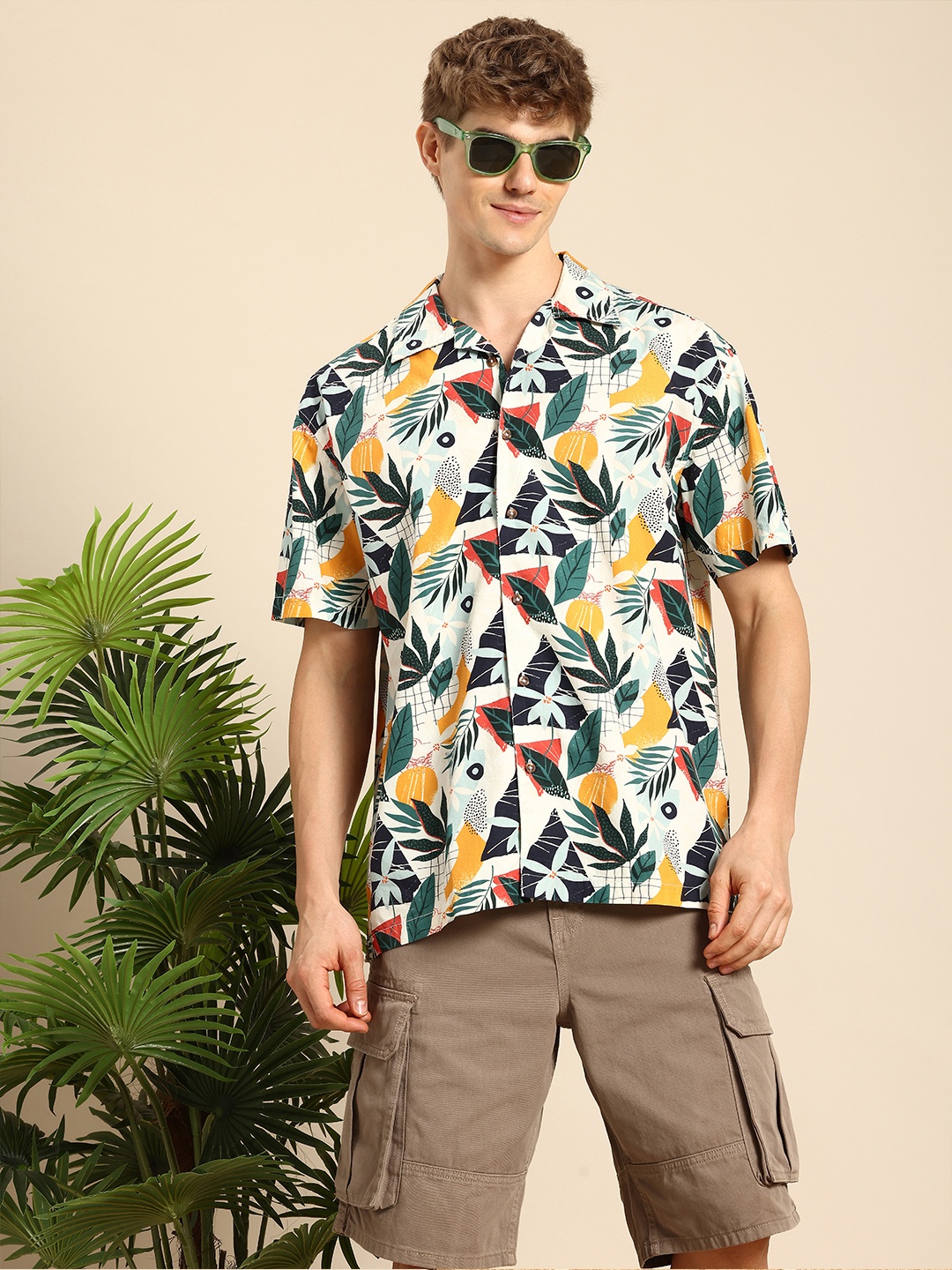Mast & Harbour Men Relaxed Fit Floral Printed Cuban Collar Pure Cotton Casual Shirt, Multi
Mast & Harbour Men Relaxed Fit Floral Printed Cuban Collar Pure Cotton Casual Shirt, Multi