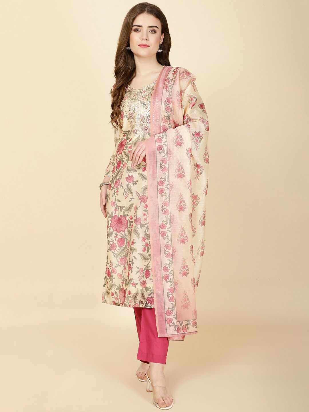 Meena Bazaar Floral Printed Round Neck Thread Work Kurta with Trousers & With Dupatta, Beige
Meena Bazaar Floral Printed Round Neck Thread Work Kurta with Trousers & With Dupatta, Beige