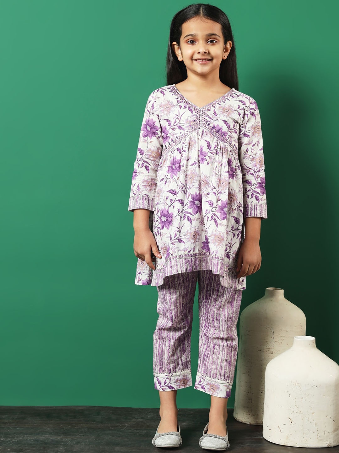 Readiprint Girls Floral Printed Empire Mirror Work Cotton Kurta with Trousers, Purple
Readiprint Girls Floral Printed Empire Mirror Work Cotton Kurta with Trousers, Purple