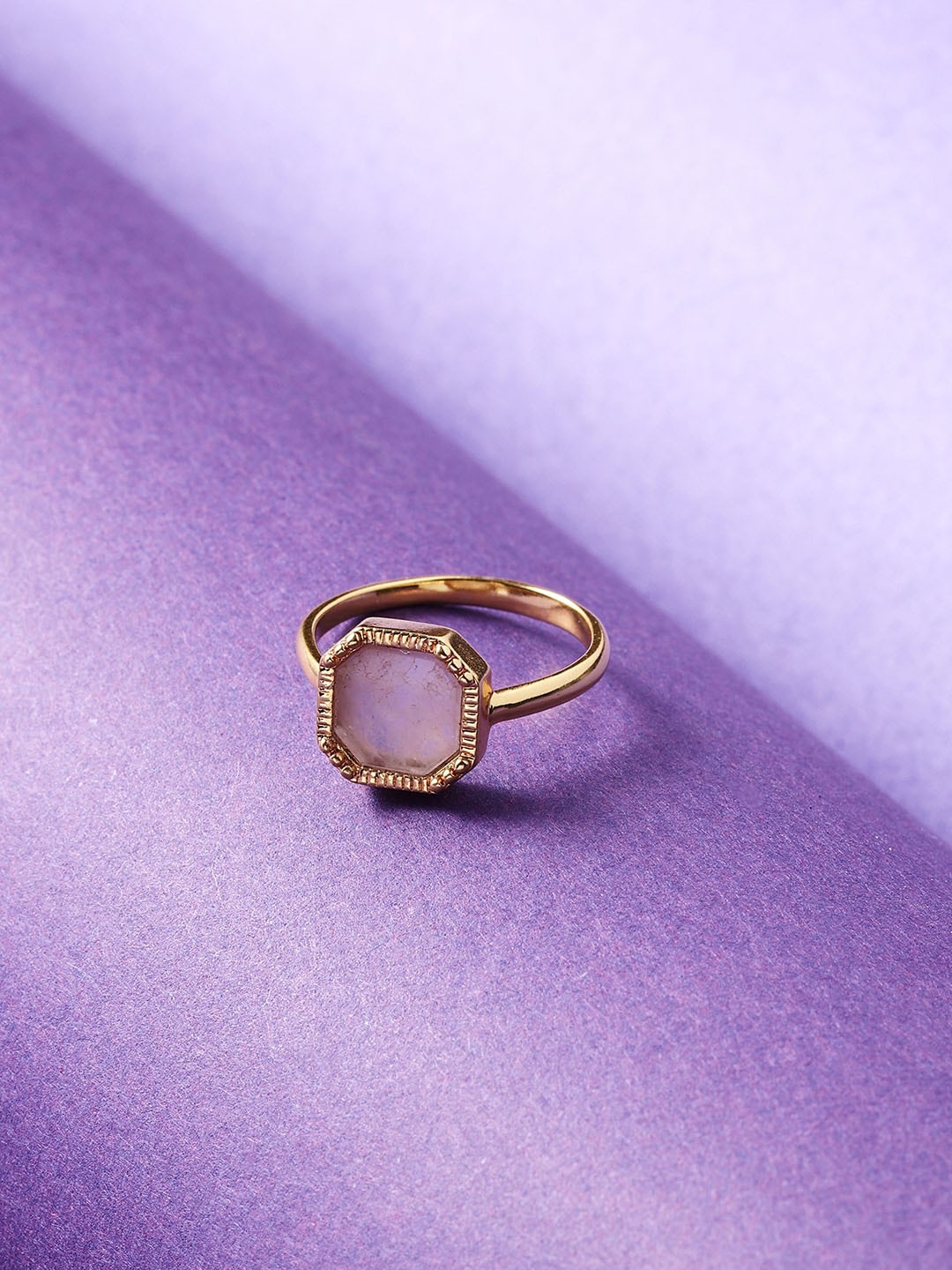 Accessorize London Women 14K Gold Plated Z Hlng Stone Square Slice Rose Quartz Ring
Accessorize London Women 14K Gold Plated Z Hlng Stone Square Slice Rose Quartz Ring