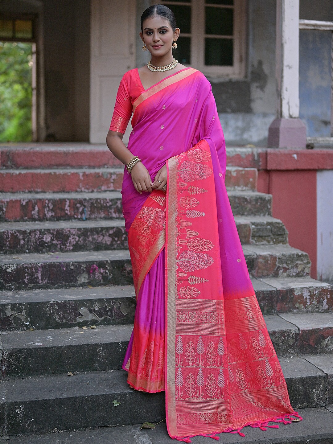 KARAGIRI Woven Design Zari Saree, Purple
