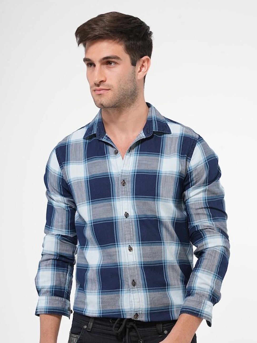 POE Smart Slim Fit Tartan Checked Spread Collar Pure Cotton Casual Shirt, Navy blue
POE Smart Slim Fit Tartan Checked Spread Collar Pure Cotton Casual Shirt, Navy blue