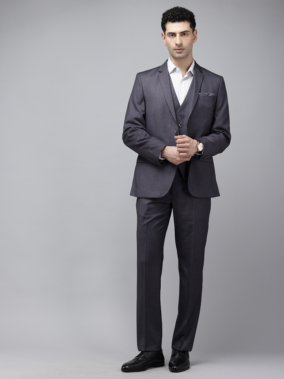 Park Avenue Self Design Textured Single Breasted Regular Fit 3 Piece Party Suits, Grey
Park Avenue Self Design Textured Single Breasted Regular Fit 3 Piece Party Suits, Grey
