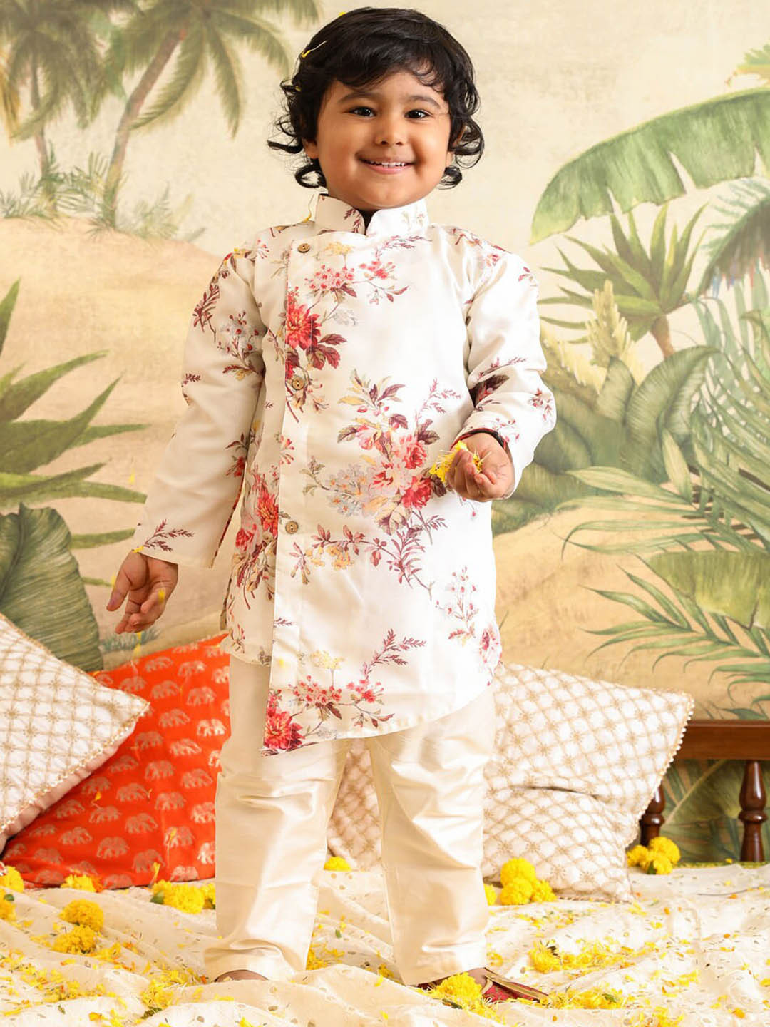 VASTRAMAY Boys Floral Printed Mandarin Collar Angrakha Kurta with Pyjama, Cream
VASTRAMAY Boys Floral Printed Mandarin Collar Angrakha Kurta with Pyjama, Cream