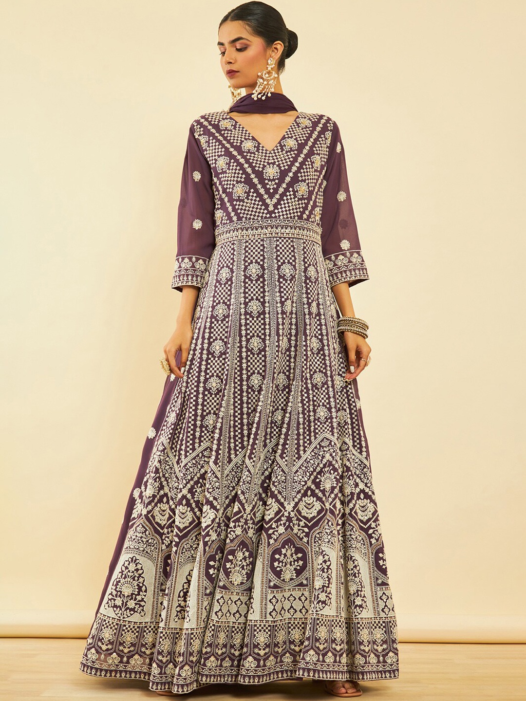Soch Ethnic Motifs Embroidered Empire Sequinned Georgette Kurta with Churidar & Dupatta, Purple
Soch Ethnic Motifs Embroidered Empire Sequinned Georgette Kurta with Churidar & Dupatta, Purple