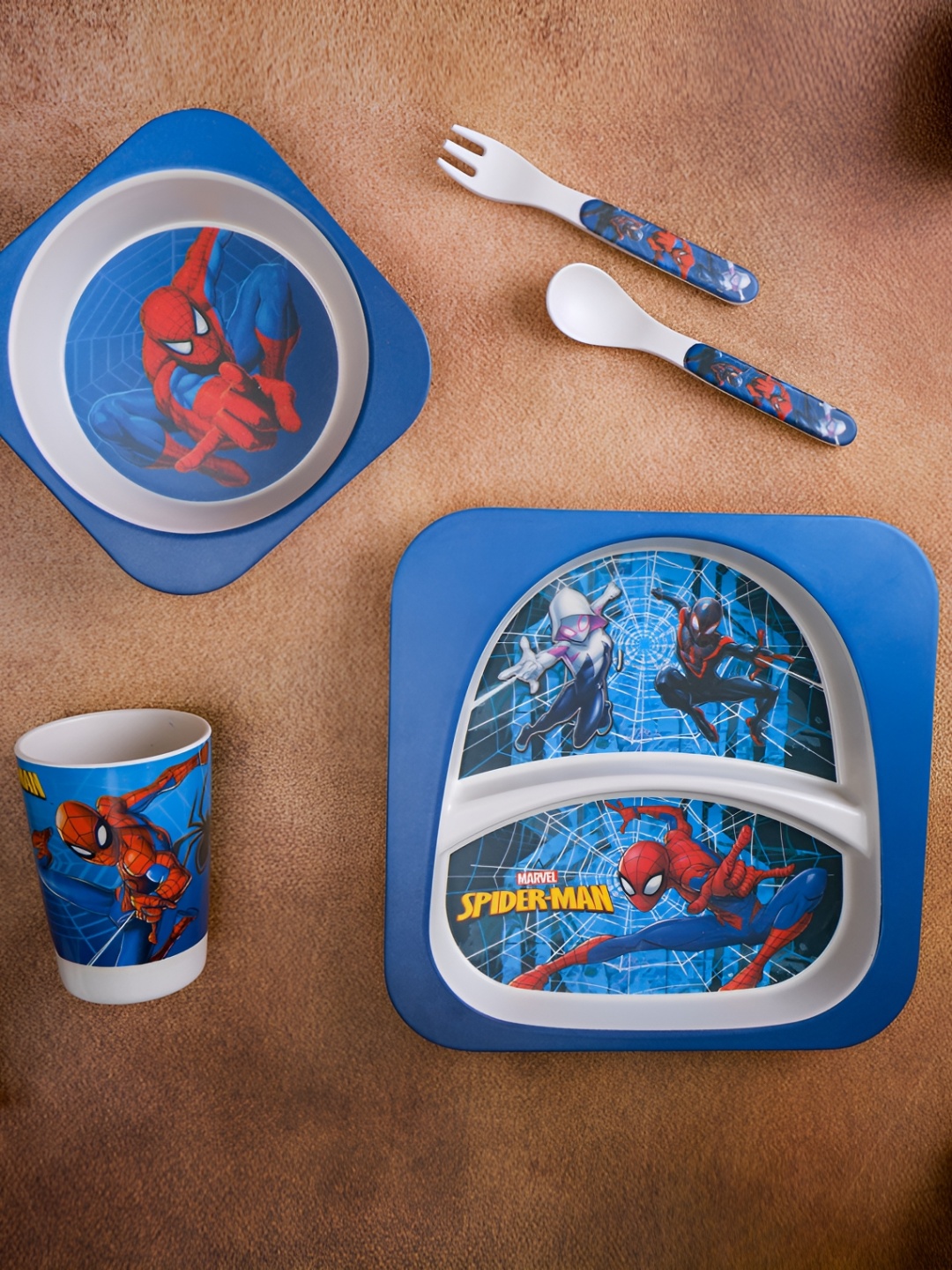 THE BAMBOO CO Sassy Kids Navy Blue & White 5 Pcs Spiderman Printed Bamboo Matte Dinner Set
THE BAMBOO CO Sassy Kids Navy Blue & White 5 Pcs Spiderman Printed Bamboo Matte Dinner Set