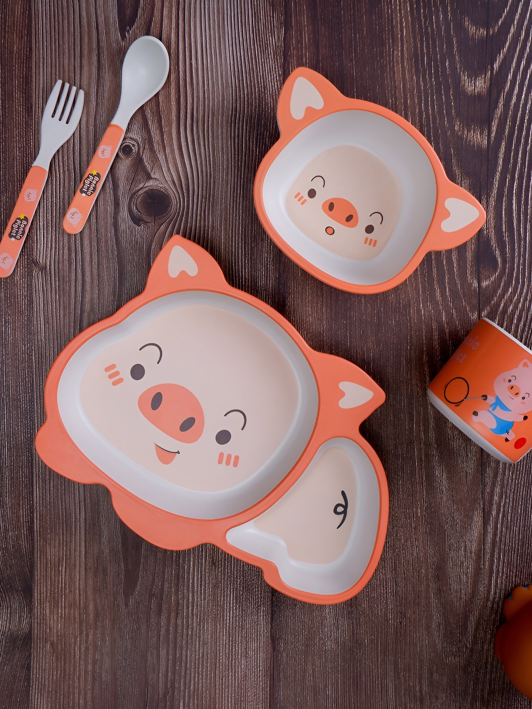THE BAMBOO CO Kids Orange & Beige 5 Pieces Bonnie Piglet Printed Bamboo Matte Dinner Set
THE BAMBOO CO Kids Orange & Beige 5 Pieces Bonnie Piglet Printed Bamboo Matte Dinner Set
