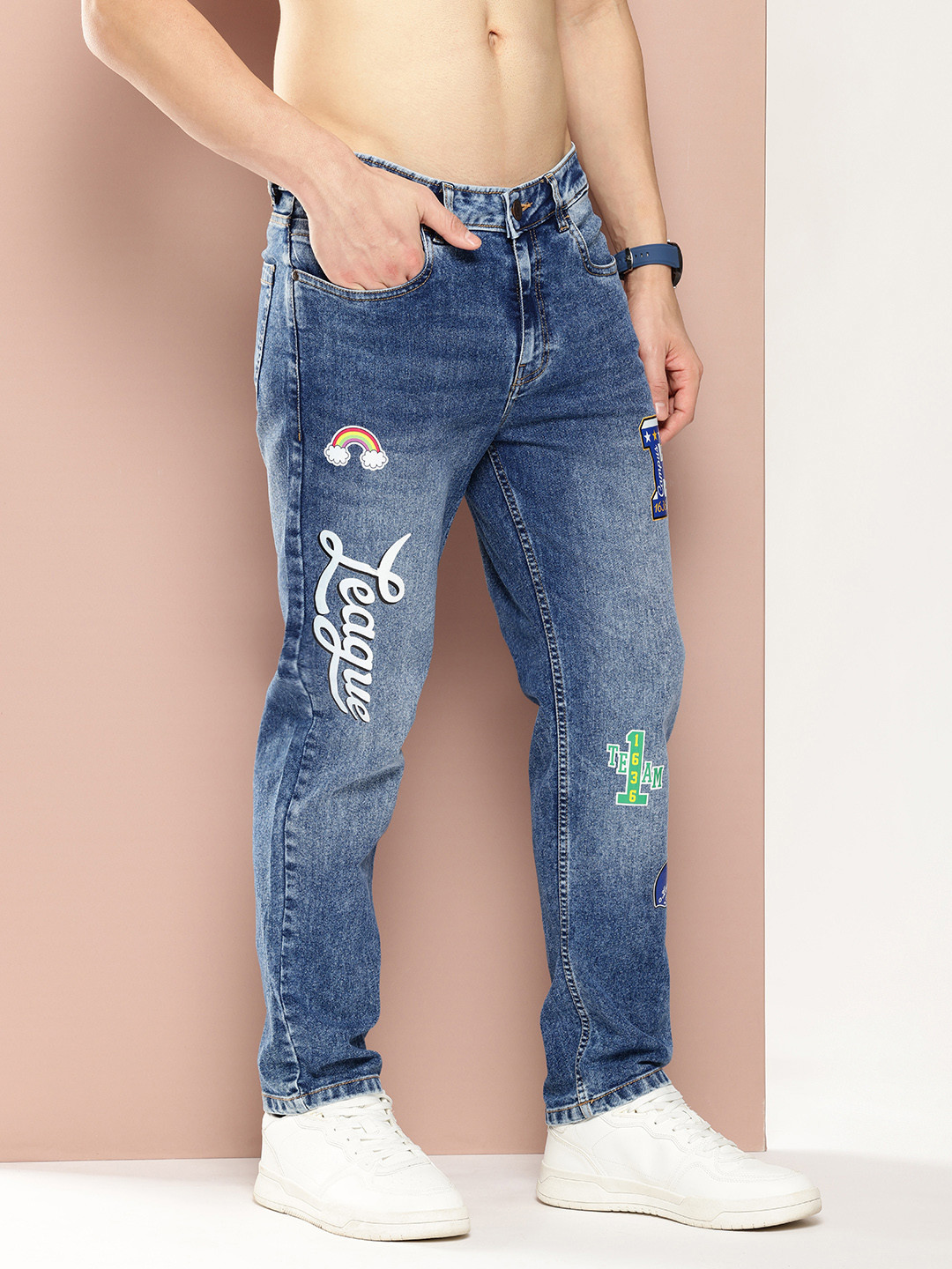 Harvard Men Relaxed Fit Heavy Fade Printed Whiskers and Chevrons Stretchable Jeans, Blue
Harvard Men Relaxed Fit Heavy Fade Printed Whiskers and Chevrons Stretchable Jeans, Blue