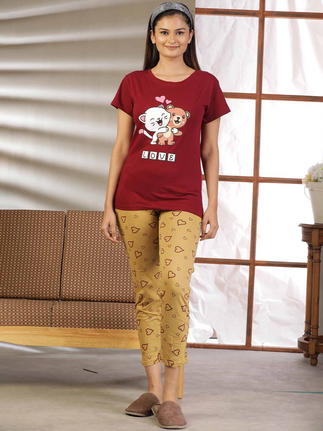 BAESD Graphic Printed T-Shirt & Pyjama, Maroon
BAESD Graphic Printed T-Shirt & Pyjama, Maroon