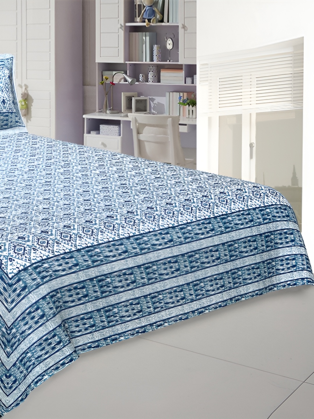 VANI E Blue & White Ethnic Motifs Printed 250 TC King Bedsheet with 2 Pillow Covers
VANI E Blue & White Ethnic Motifs Printed 250 TC King Bedsheet with 2 Pillow Covers