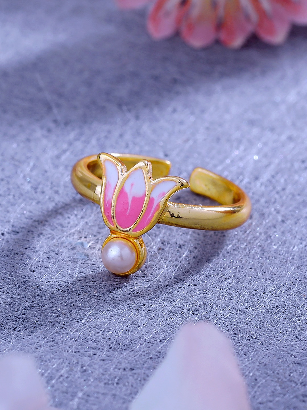 Estele Women Gold-Plated Enamelled Floral Design Pearl Studded Adjustable Finger Ring, Pink
Estele Women Gold-Plated Enamelled Floral Design Pearl Studded Adjustable Finger Ring, Pink