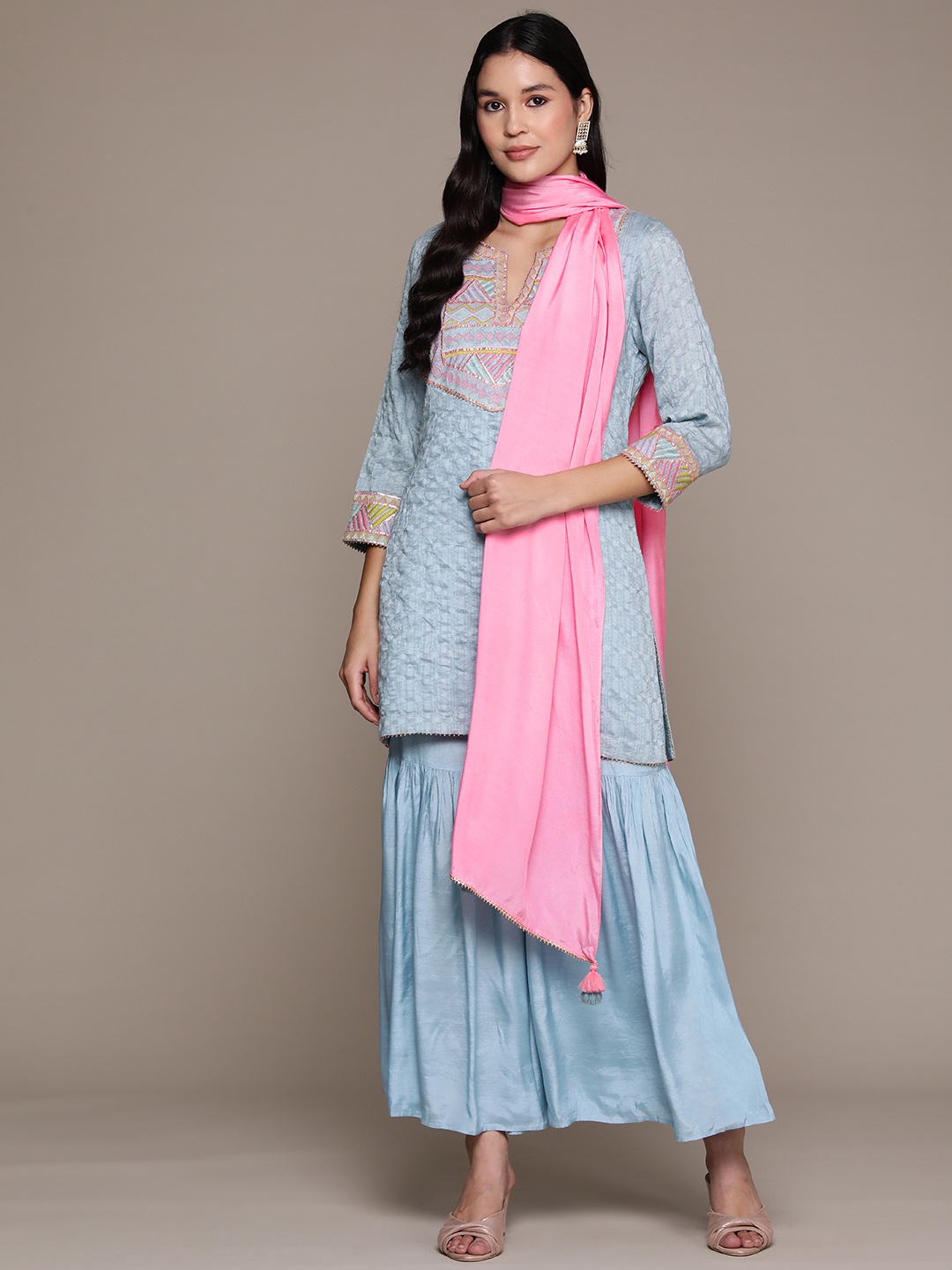 aarke Ritu Kumar Women Ethnic Motifs Yoke Design Regular Kurta with Sharara & With Dupatta, Turquoise blue
aarke Ritu Kumar Women Ethnic Motifs Yoke Design Regular Kurta with Sharara & With Dupatta, Turquoise blue