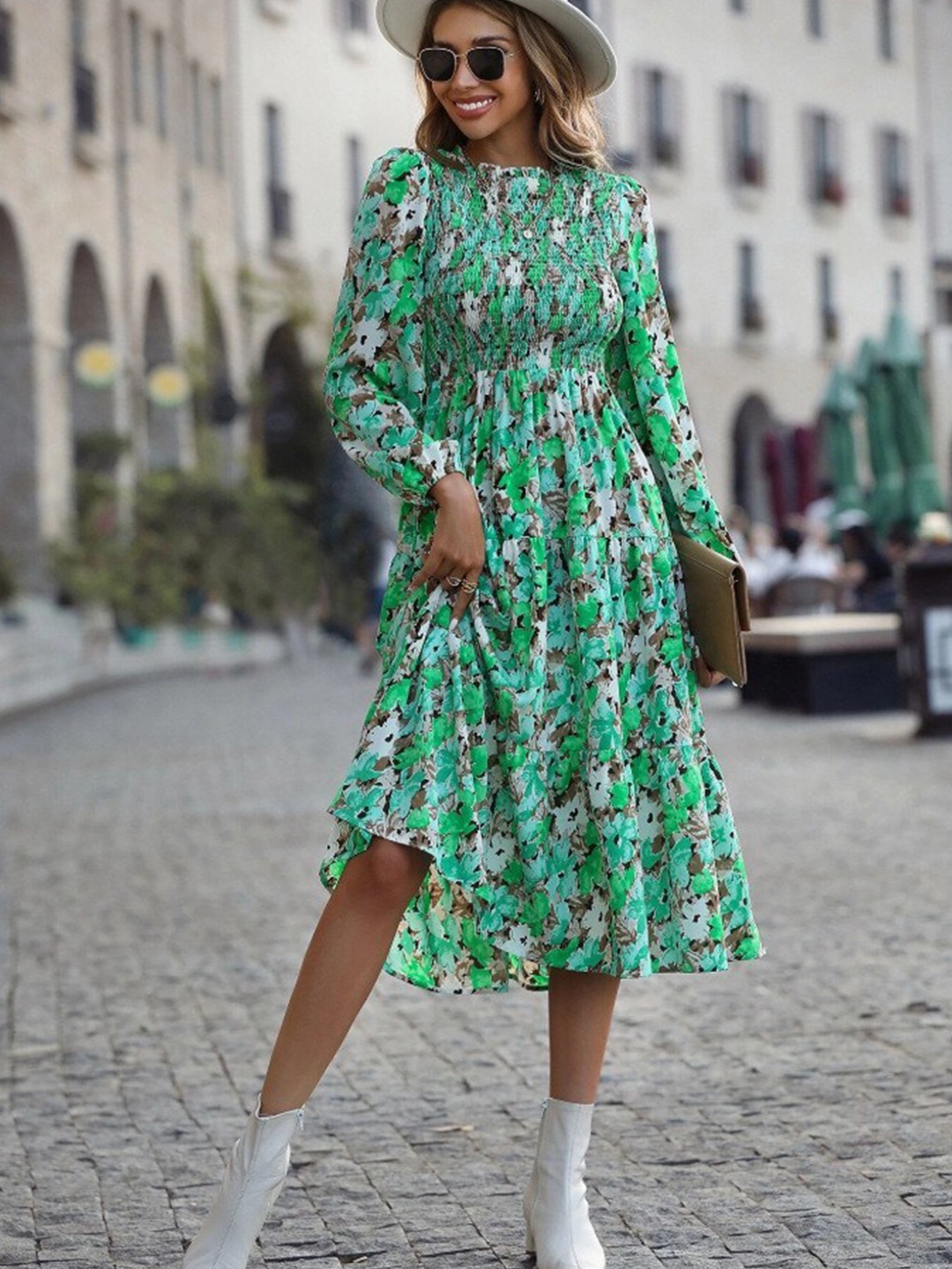 StyleCast Green Floral Printed Neck Puff Sleeve Smocked Tiered Fit & Flare Dress
StyleCast Green Floral Printed Neck Puff Sleeve Smocked Tiered Fit & Flare Dress