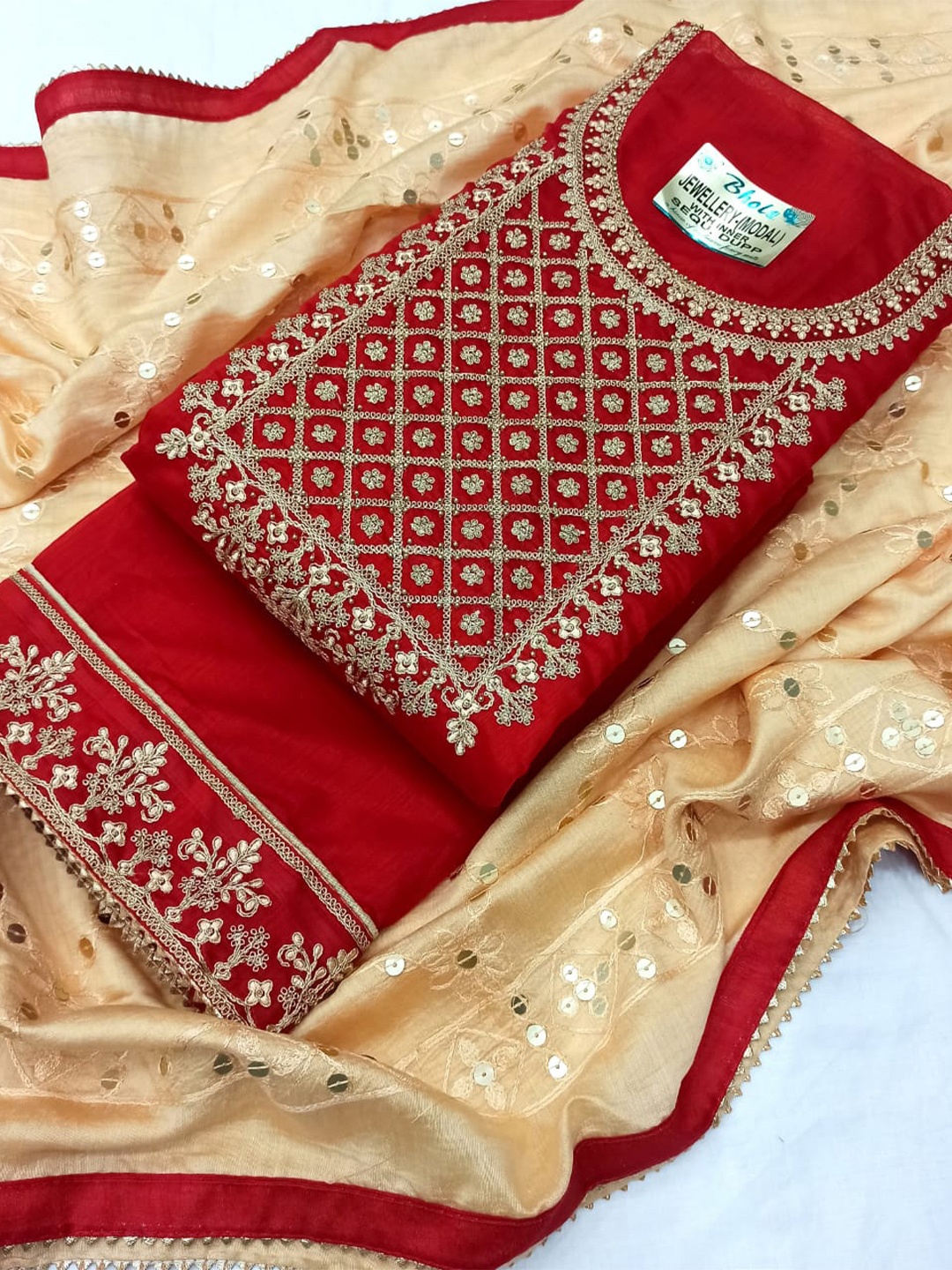 STAVA CREATION Ethnic Motifs Embroidered Beads & Stones Unstitched Dress Material, Red
STAVA CREATION Ethnic Motifs Embroidered Beads & Stones Unstitched Dress Material, Red