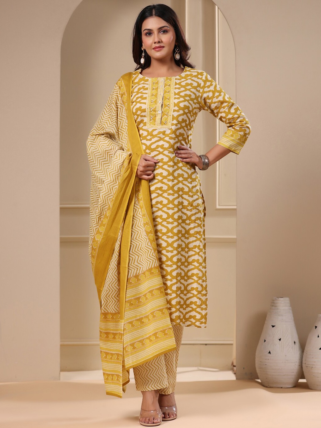 FASHOR Mustard Printed Sequinned Embellished Pure Cotton Kurta With Trousers & Dupatta
FASHOR Mustard Printed Sequinned Embellished Pure Cotton Kurta With Trousers & Dupatta