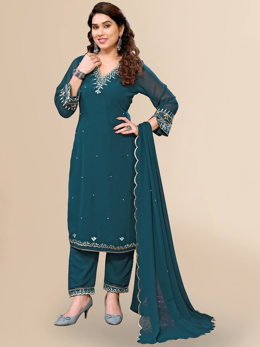 TITANIUM SILK INDUSTRIES PVT. LTD. Floral Embroidered Kurta with Trousers & Dupatta, Teal
TITANIUM SILK INDUSTRIES PVT. LTD. Floral Embroidered Kurta with Trousers & Dupatta, Teal