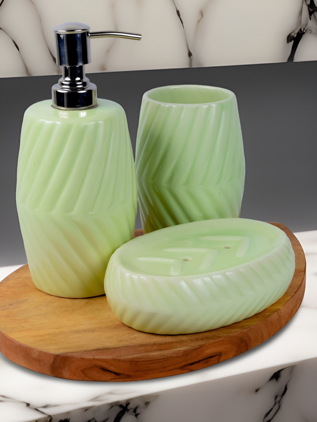 Kaolinite Green & Silver-Toned 3Pcs Striped Ceramic Classic Glossy Soap Dispensers
Kaolinite Green & Silver-Toned 3Pcs Striped Ceramic Classic Glossy Soap Dispensers