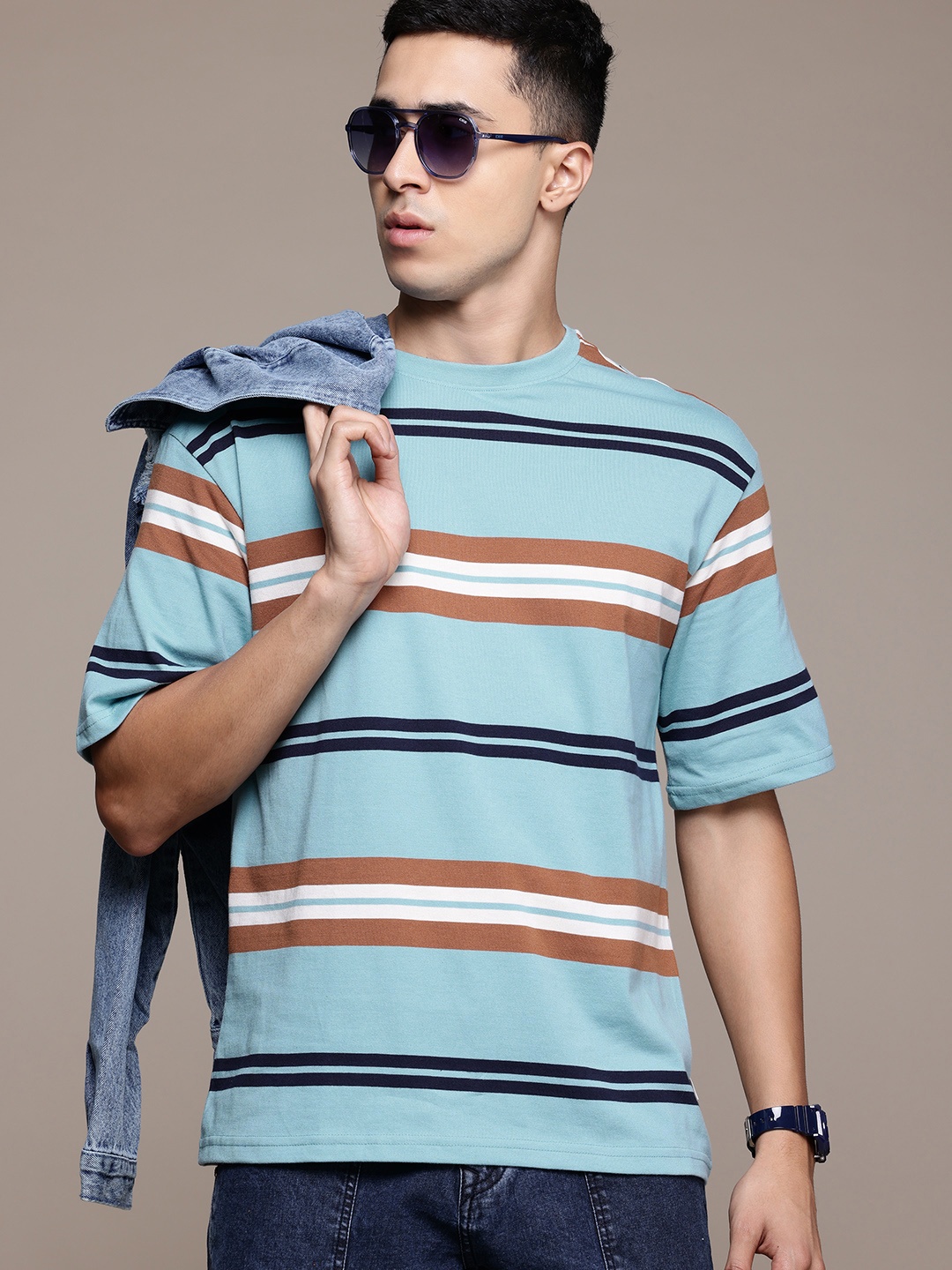 The Roadster Lifestyle Co. Striped Drop-Shoulder Sleeves Oversized T-shirt, Blue
The Roadster Lifestyle Co. Striped Drop-Shoulder Sleeves Oversized T-shirt, Blue
