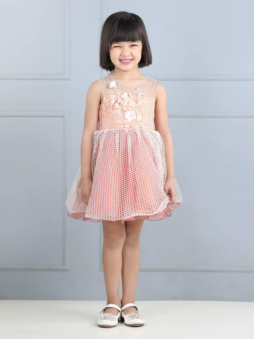 WhiteHenz CLOTHING Girls Embellished Applique Detailed Net Fit & Flare Midi Dress, Peach
WhiteHenz CLOTHING Girls Embellished Applique Detailed Net Fit & Flare Midi Dress, Peach