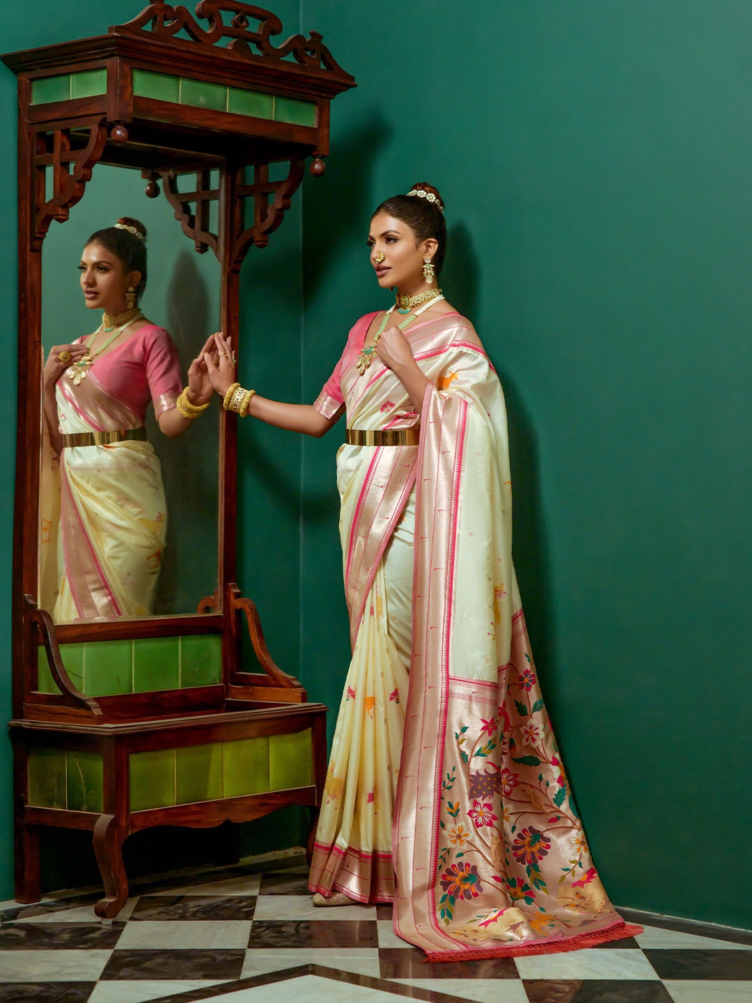 LeeliPeeri Designer Ethnic Motifs Woven Design Zari Paithani Saree With Contrast Blouse, Cream
LeeliPeeri Designer Ethnic Motifs Woven Design Zari Paithani Saree With Contrast Blouse, Cream
