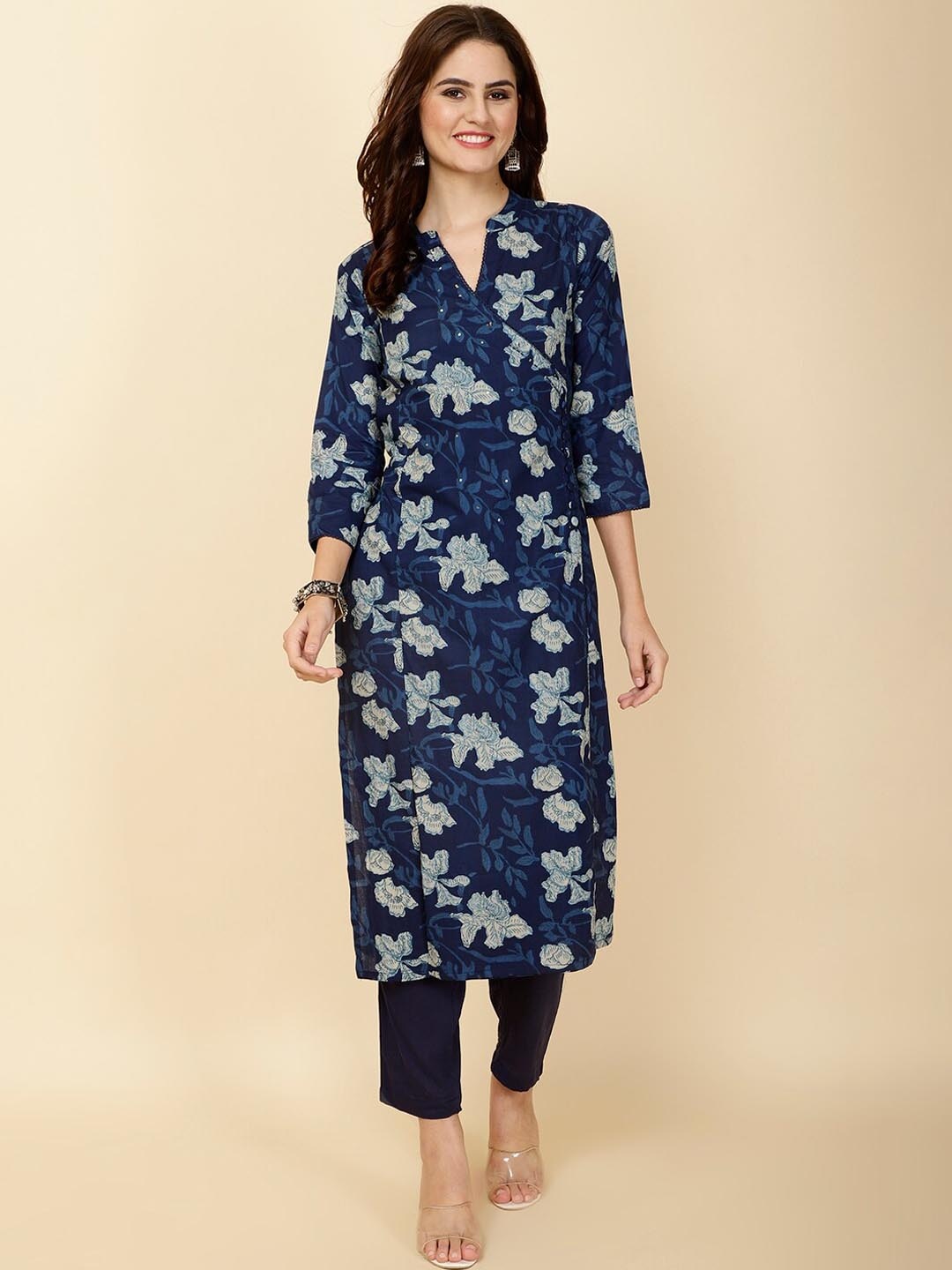Meena Bazaar Floral Printed Regular Sequinned Angrakha Style Kurta With Trouser, Navy blue
Meena Bazaar Floral Printed Regular Sequinned Angrakha Style Kurta With Trouser, Navy blue