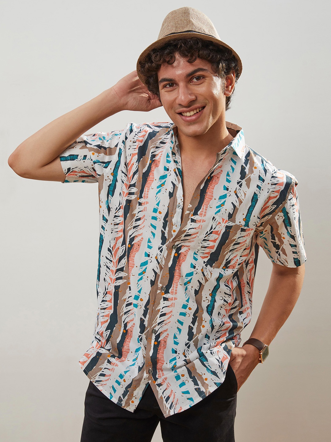 CMGE Relaxed Abstract Printed Spread Collar Short Sleeves Cotton Casual Shirt, White
CMGE Relaxed Abstract Printed Spread Collar Short Sleeves Cotton Casual Shirt, White