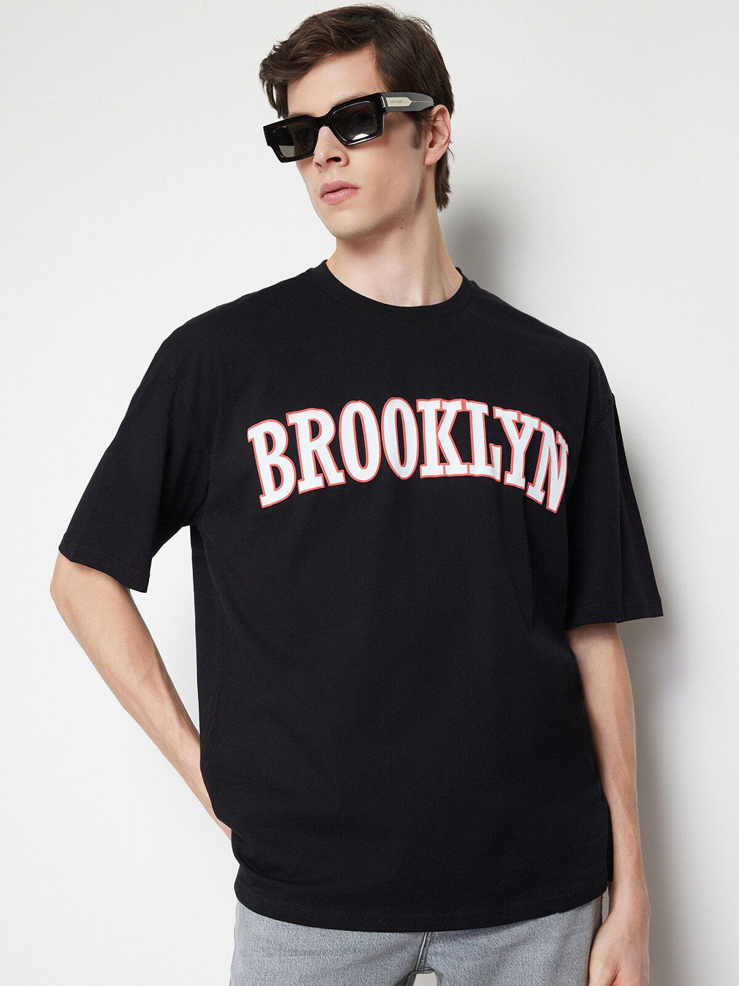 Trendyol Typography Printed Round Neck Short Sleeves Cotton Oversized T-shirt, Black
Trendyol Typography Printed Round Neck Short Sleeves Cotton Oversized T-shirt, Black