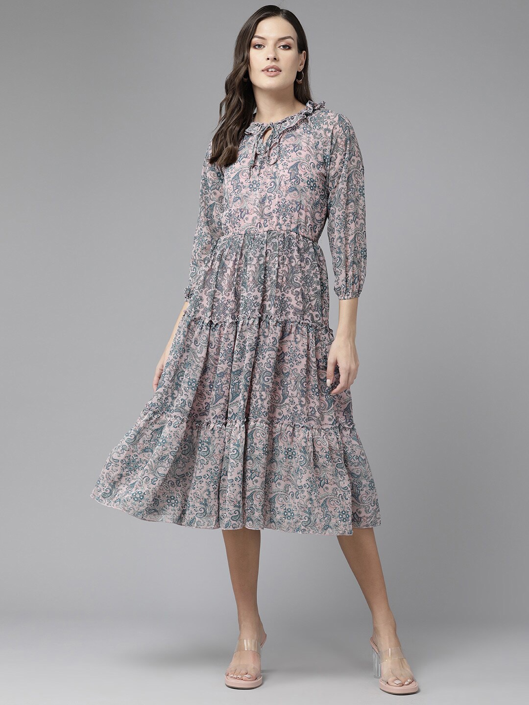 BAESD Floral Print Tie-Up Neck Puff Sleeve Georgette Fit & Flare Midi Dress, Pink
BAESD Floral Print Tie-Up Neck Puff Sleeve Georgette Fit & Flare Midi Dress, Pink