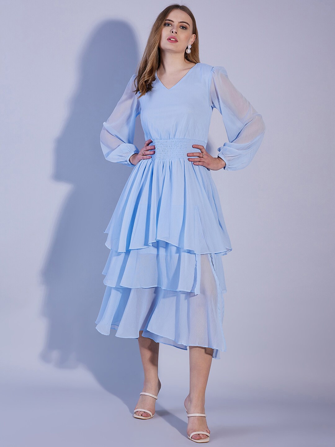 Freehand by The Indian Garage Co Women V-neck Puffed Sleeve Fit & Flare Midi Dress, Blue
Freehand by The Indian Garage Co Women V-neck Puffed Sleeve Fit & Flare Midi Dress, Blue