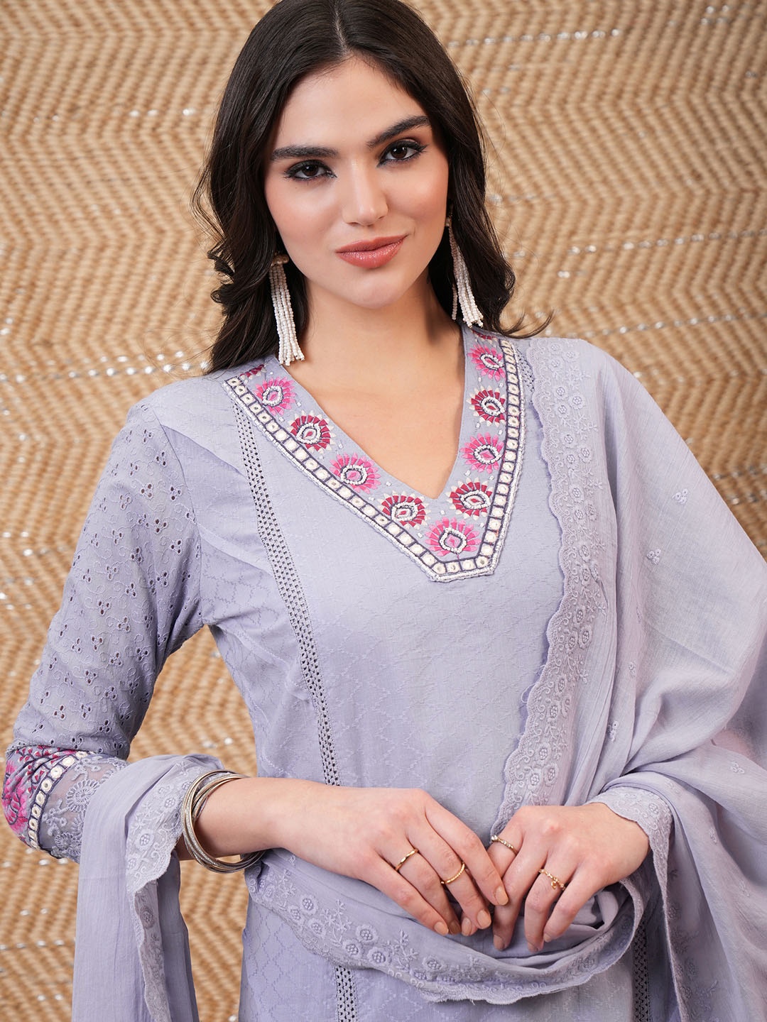 Vishudh Women Floral Embroidered Regular Pure Cotton Kurta with Trousers & Dupatta, Mauve
Vishudh Women Floral Embroidered Regular Pure Cotton Kurta with Trousers & Dupatta, Mauve