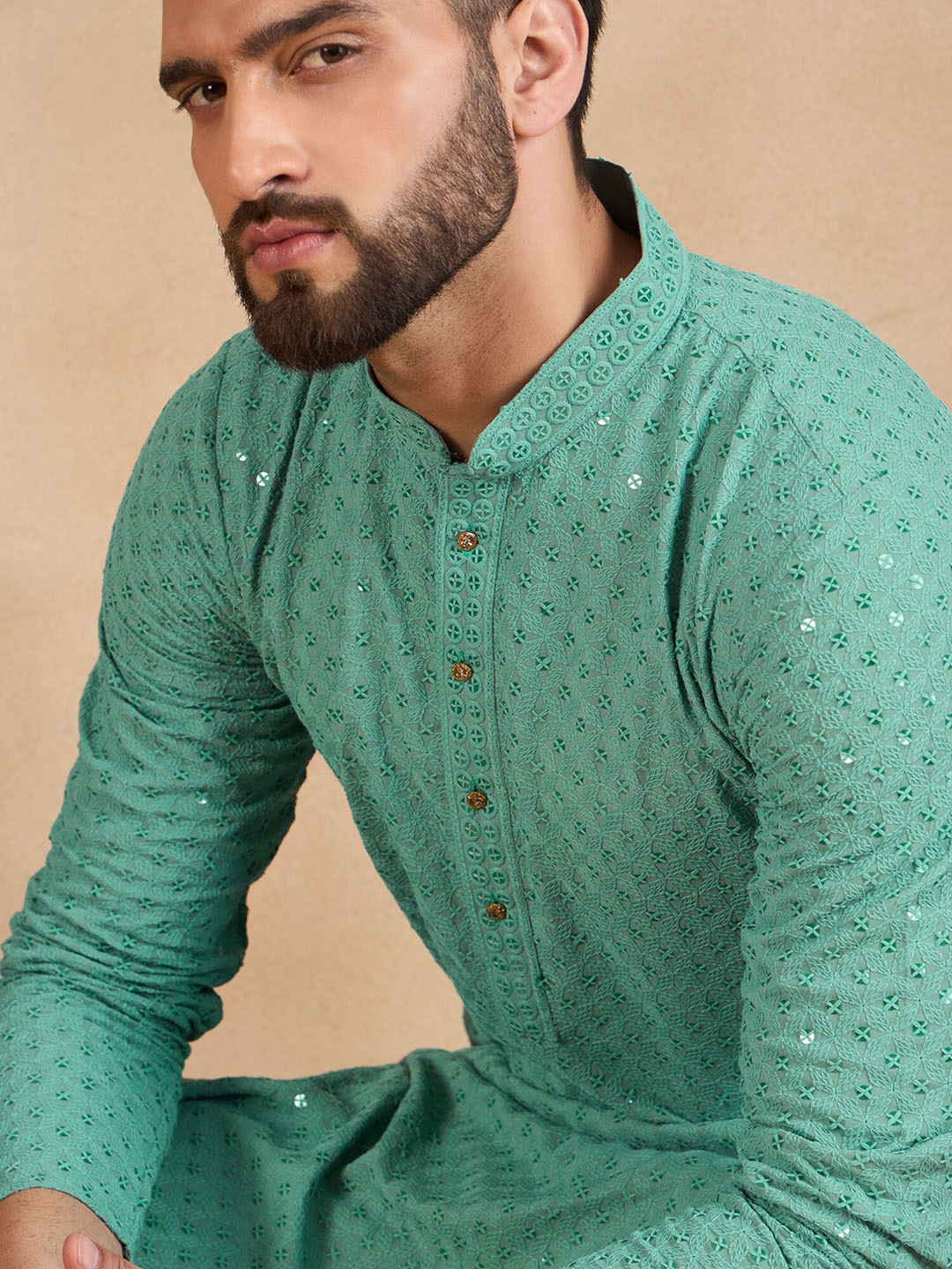HERE&NOW Ethnic Motifs Embroidered Mandarin Collar Chikankari Sequinned Straight Kurta, Sea green
HERE&NOW Ethnic Motifs Embroidered Mandarin Collar Chikankari Sequinned Straight Kurta, Sea green