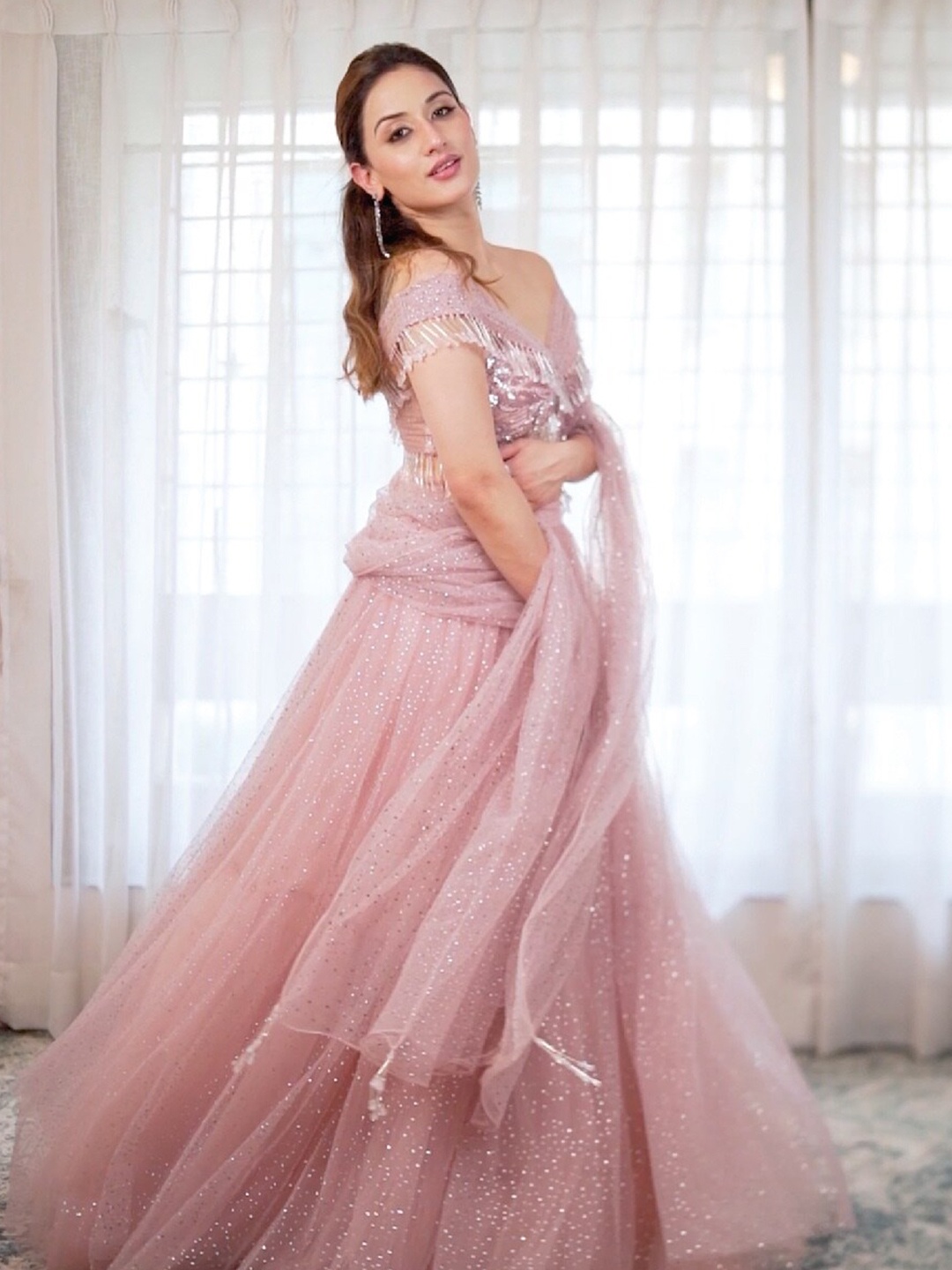 ALIYANA Embellished Beads and Stones Ready to Wear Lehenga & Blouse With Dupatta, Peach
ALIYANA Embellished Beads and Stones Ready to Wear Lehenga & Blouse With Dupatta, Peach