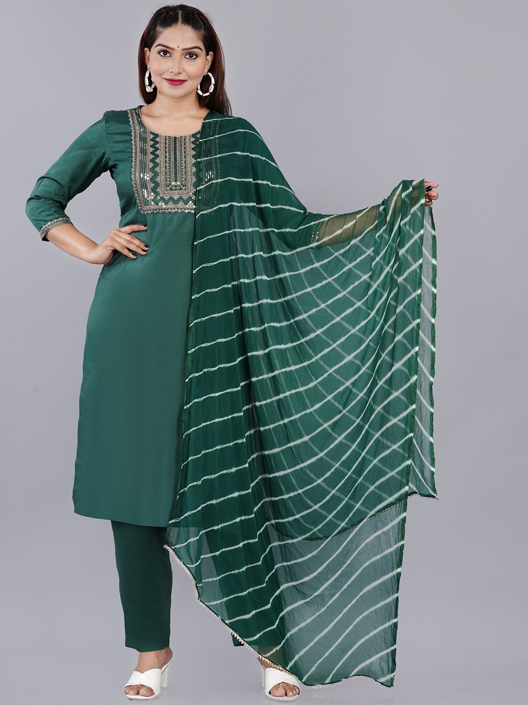 BAESD Sequinned Yoke Design Round Neck Regular Sleeves Kurta With Trousers & Dupatta, Green
BAESD Sequinned Yoke Design Round Neck Regular Sleeves Kurta With Trousers & Dupatta, Green