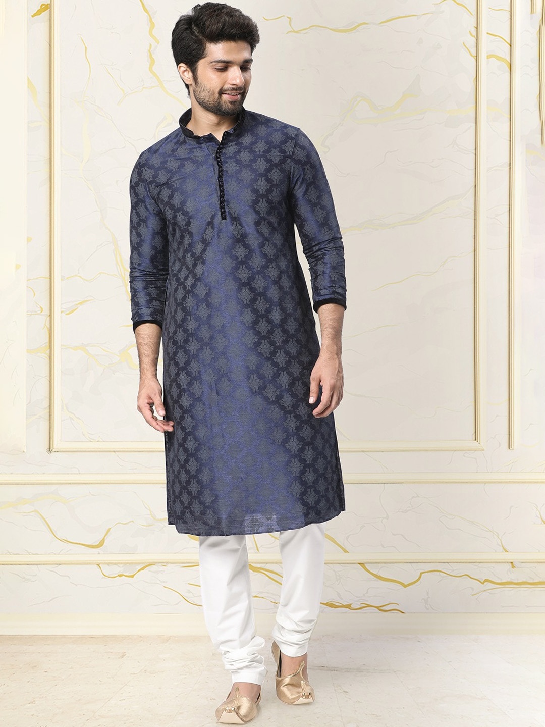 Manyavar Ethnic Motifs Woven Design Mandarin Collar Long Sleeves Art Silk Straight Kurta, Blue
Manyavar Ethnic Motifs Woven Design Mandarin Collar Long Sleeves Art Silk Straight Kurta, Blue