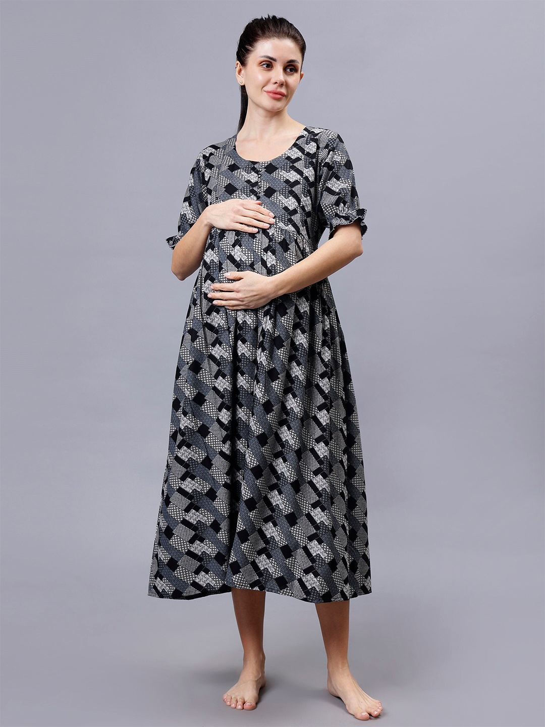 NIGHTSPREE Abstract Print Round Neck Maternity & Feeding Fit & Flare Midi Dress, Black
NIGHTSPREE Abstract Print Round Neck Maternity & Feeding Fit & Flare Midi Dress, Black