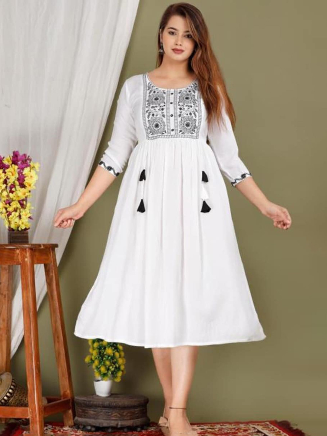 ANUTTARA FASHIONS Floral Embroidered Round Neck Gathered Fit & Flare Midi Ethnic Dress, White
ANUTTARA FASHIONS Floral Embroidered Round Neck Gathered Fit & Flare Midi Ethnic Dress, White