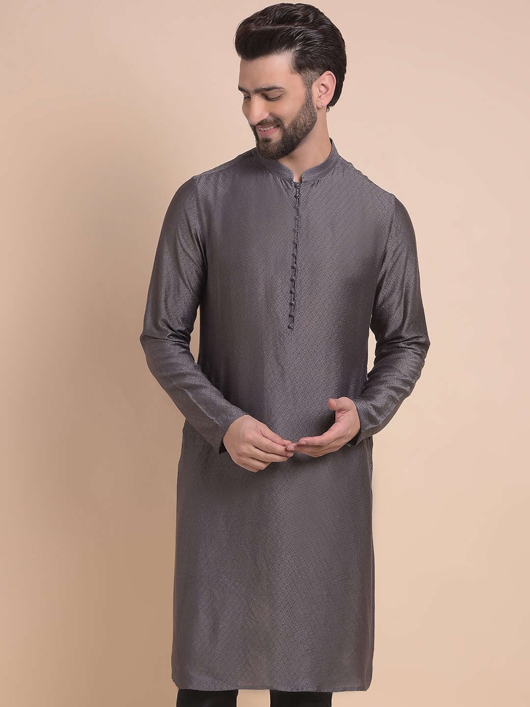 Anouk Brown Ethnic Motifs Woven Design Mandarin Collar Jacquard Straight Kurta, Black
Anouk Brown Ethnic Motifs Woven Design Mandarin Collar Jacquard Straight Kurta, Black