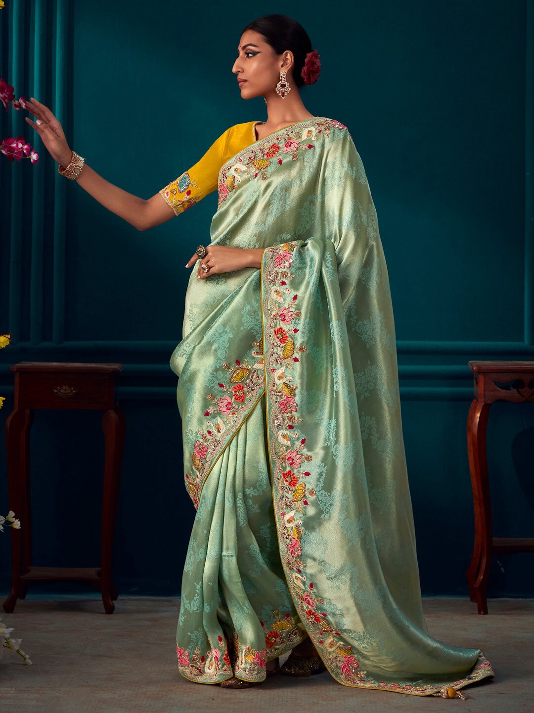 Mitera Green Ethnic Motifs Woven Designed Embroidered Banarasi Saree, Sea green
Mitera Green Ethnic Motifs Woven Designed Embroidered Banarasi Saree, Sea green