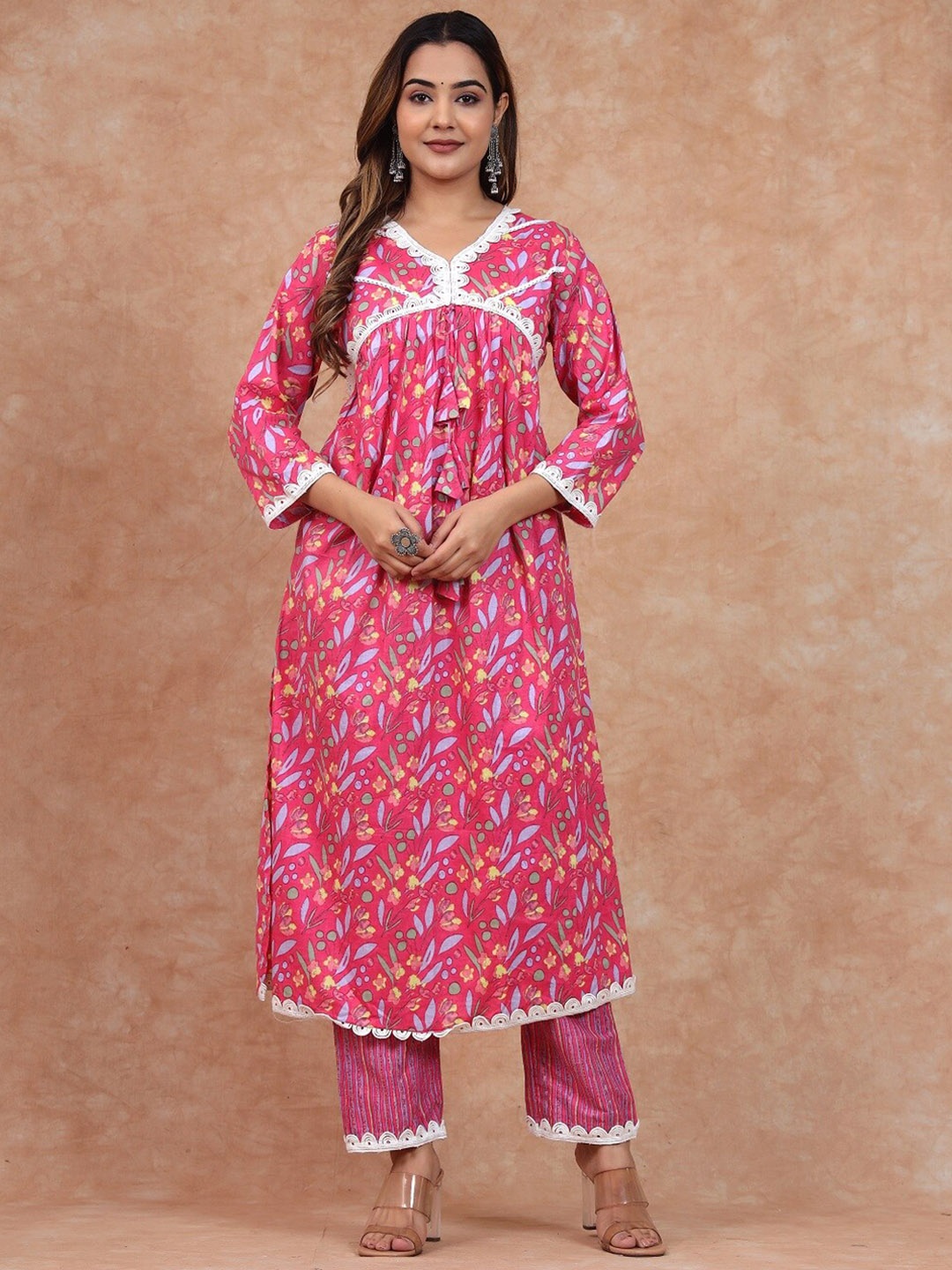 Sangria Ethnic Motif Printed Pure Cotton A-Line Pure Cotton Kurta With Trouser, Magenta
Sangria Ethnic Motif Printed Pure Cotton A-Line Pure Cotton Kurta With Trouser, Magenta