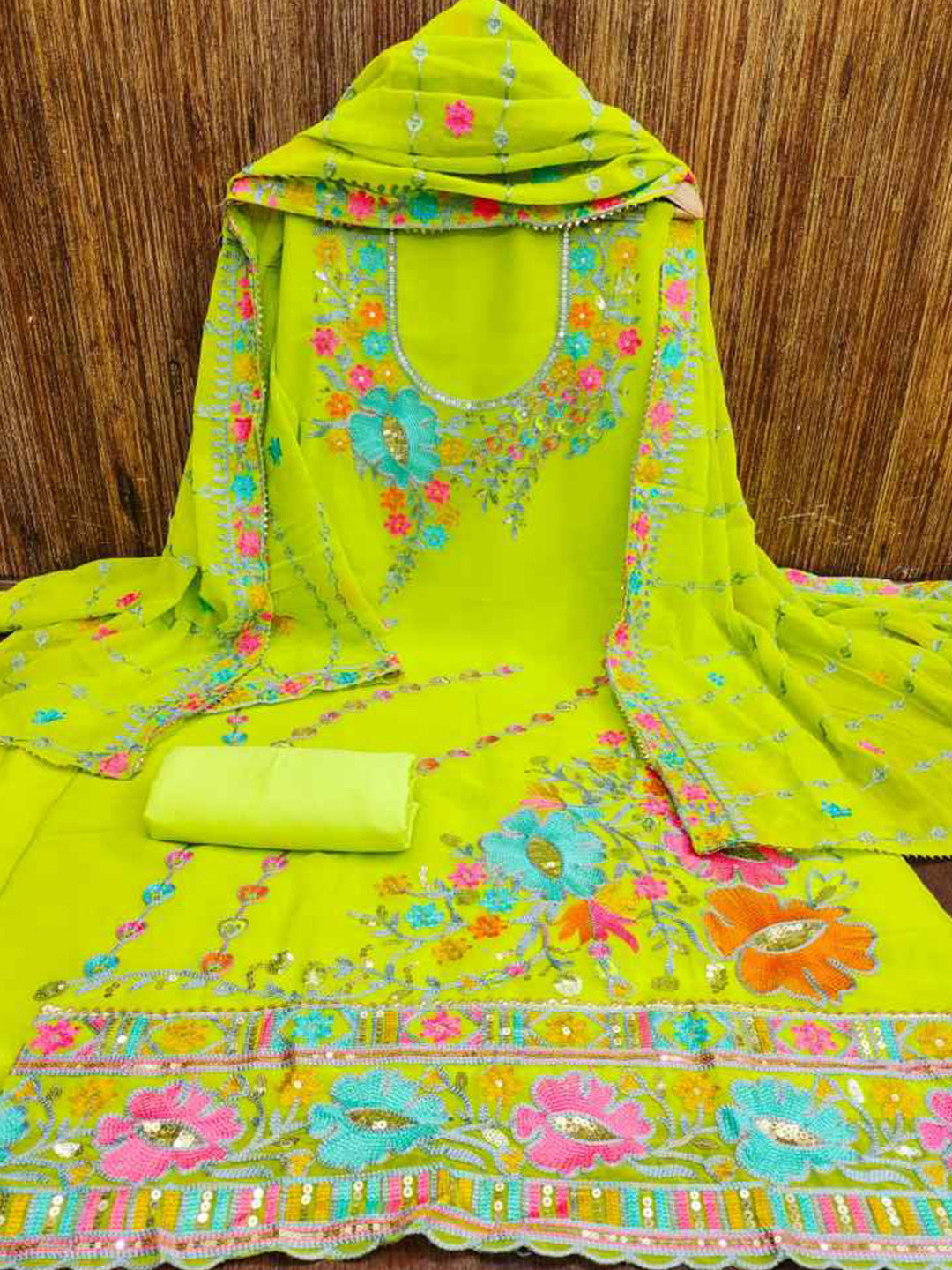 faxofab Ethnic Motifs Embroidered Silk Georgette Unstitched Dress Material, Lime green
faxofab Ethnic Motifs Embroidered Silk Georgette Unstitched Dress Material, Lime green