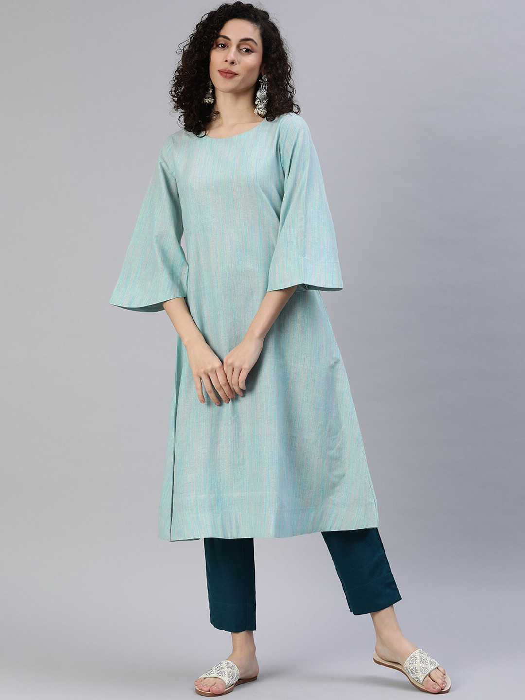 Shaily Women Geometric Striped Flared Sleeves Thread Work Kurta, Blue
Shaily Women Geometric Striped Flared Sleeves Thread Work Kurta, Blue