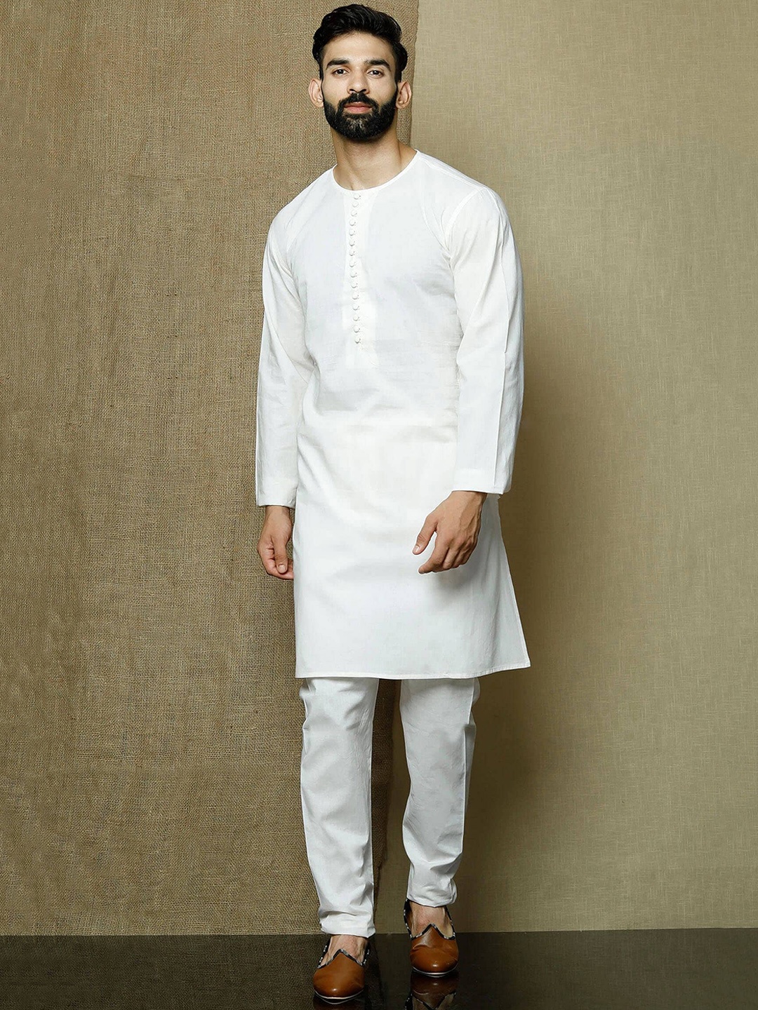 Mitera Mandarin Collar Regular Kurta with Pyjamas, White
