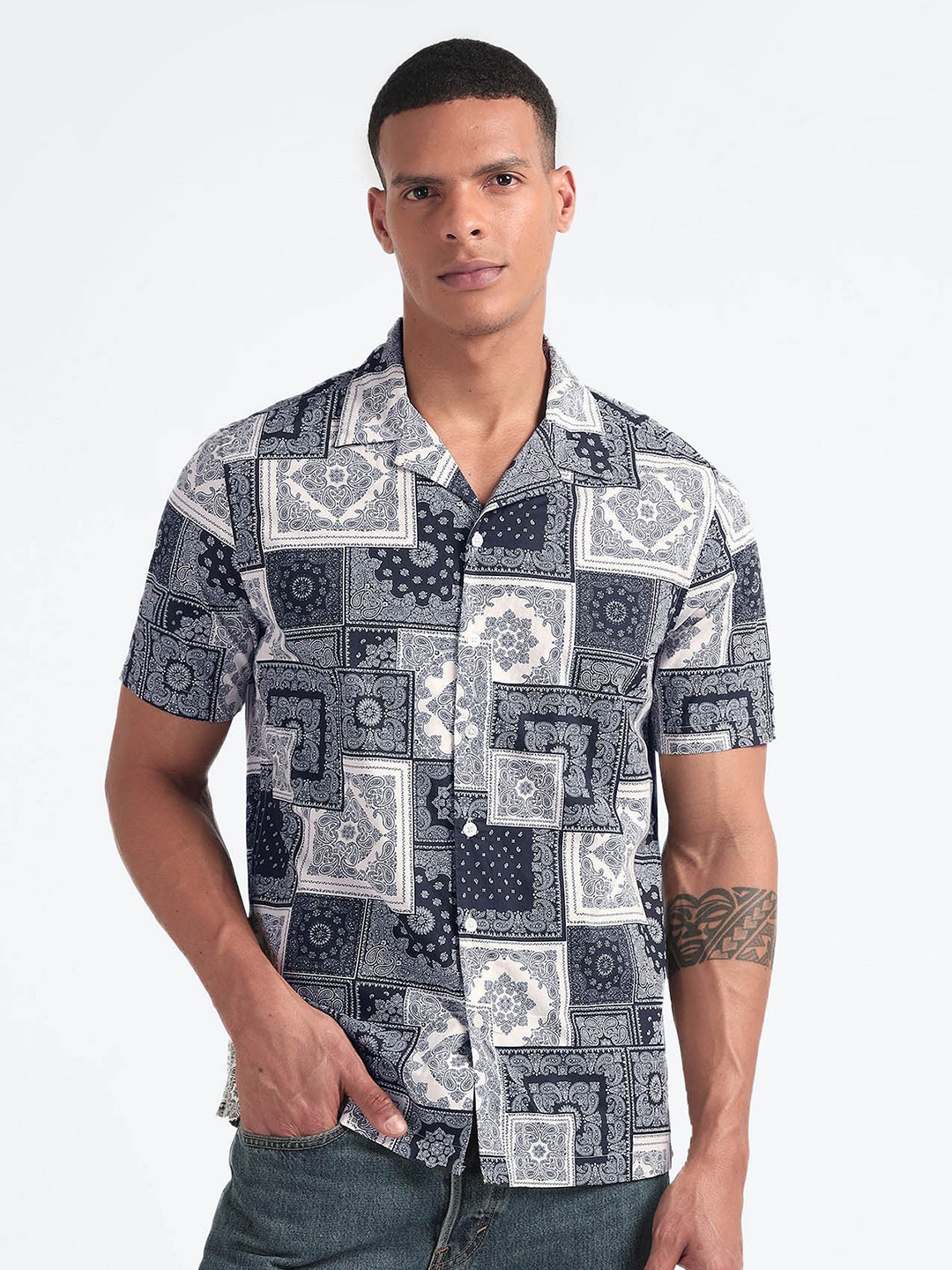Flying Machine Ethnic Motifs Printed Cuban Collar Pure Cotton Casual Shirt, White
Flying Machine Ethnic Motifs Printed Cuban Collar Pure Cotton Casual Shirt, White