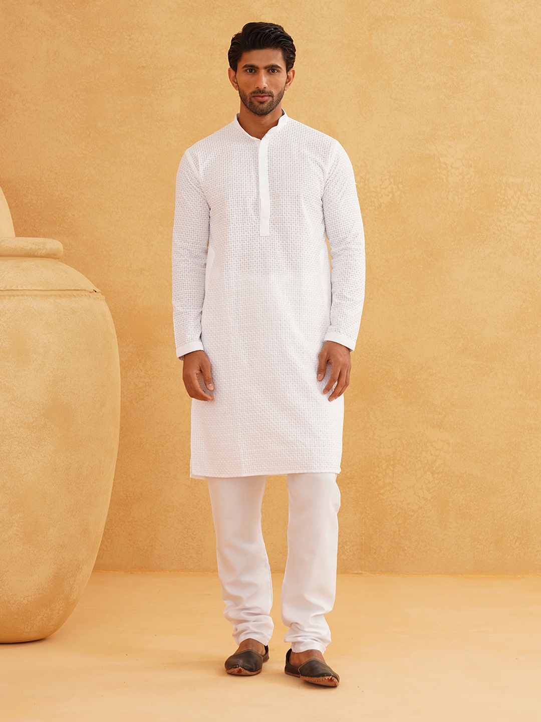 SOJANYA Geometric Embroidered Mandarin Collar Thread Work Pure Cotton Kurta & Churidar, White
SOJANYA Geometric Embroidered Mandarin Collar Thread Work Pure Cotton Kurta & Churidar, White