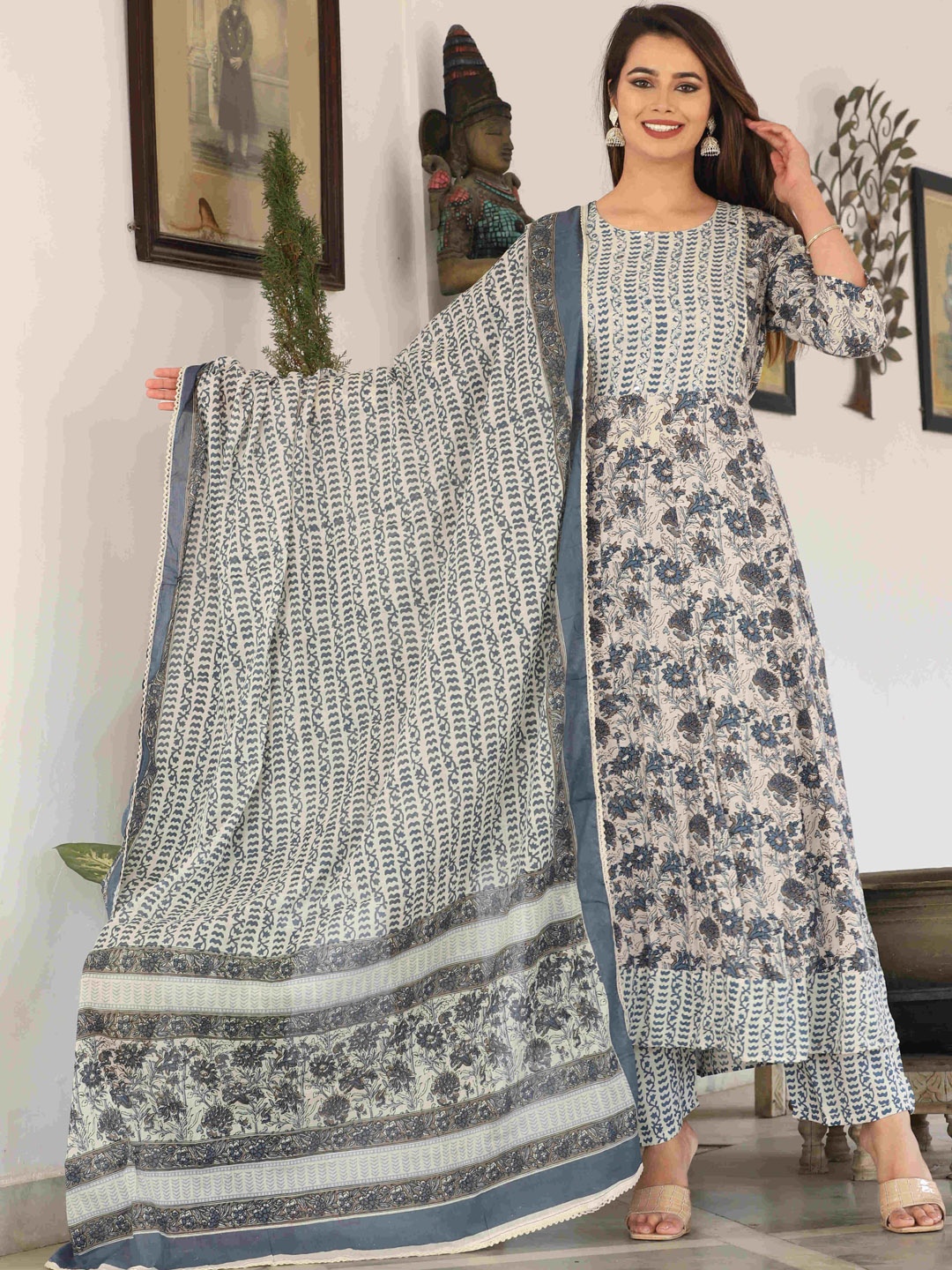 DARVIKAA COLLECTION Floral Printed Regular Anarkali Kurta With Trousers & Dupatta, White
DARVIKAA COLLECTION Floral Printed Regular Anarkali Kurta With Trousers & Dupatta, White