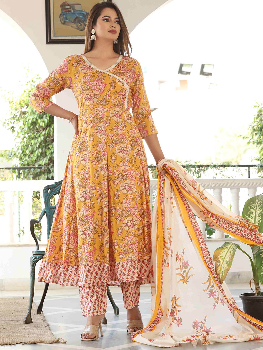 DARVIKAA COLLECTION Women Floral Printed Angrakha Kurta with Trousers & With Dupatta, Orange
DARVIKAA COLLECTION Women Floral Printed Angrakha Kurta with Trousers & With Dupatta, Orange