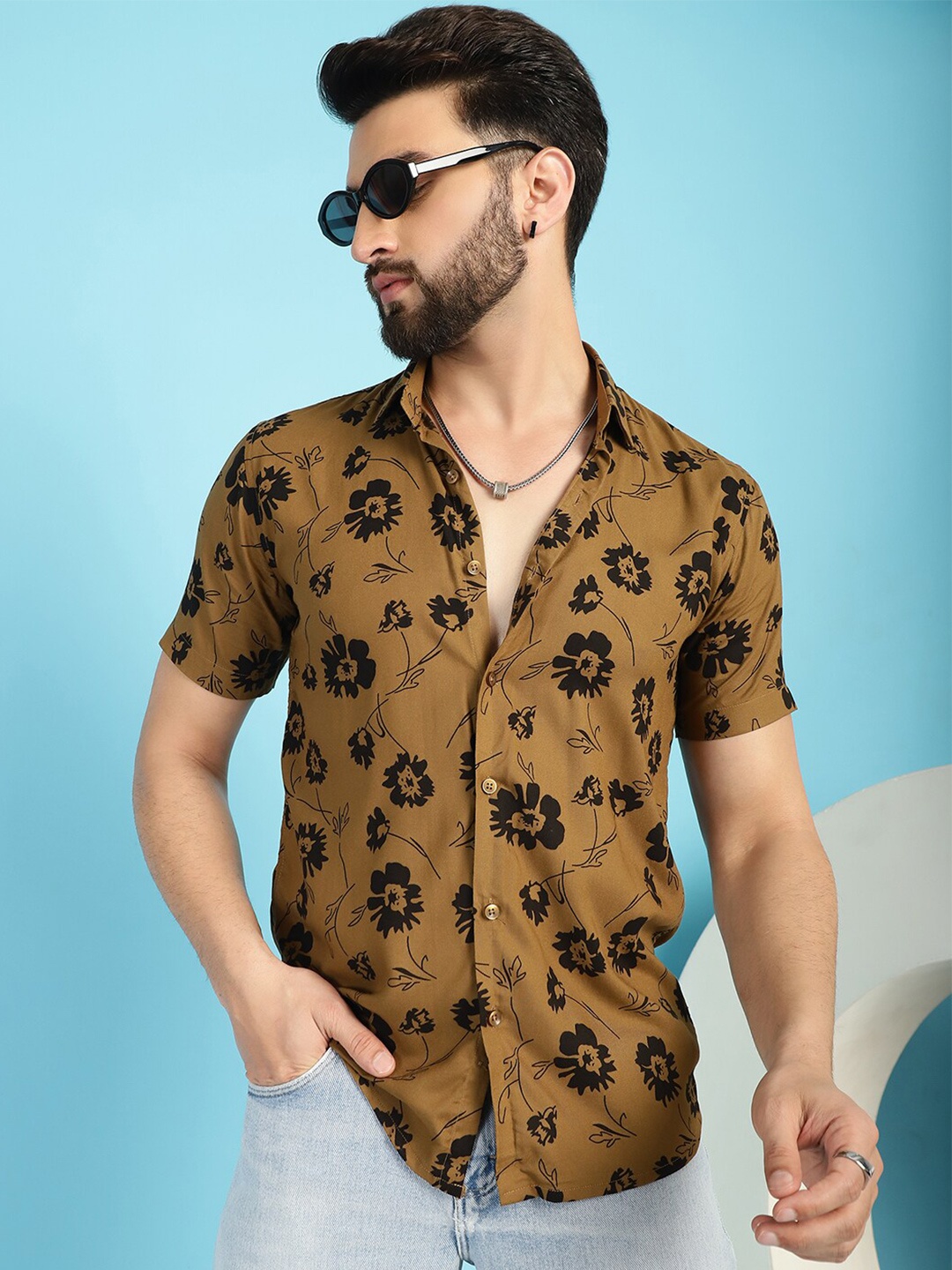 Indian Needle Classic Floral Printed Spread Collar Short Sleeves Casual Shirt, Mustard
Indian Needle Classic Floral Printed Spread Collar Short Sleeves Casual Shirt, Mustard