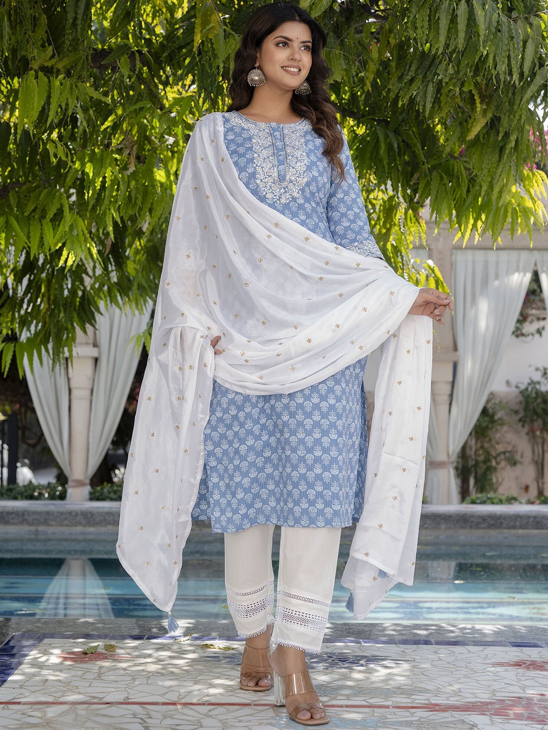 Nayo Ethnic Motifs Printed Thread Work Pure Cotton Straight Kurta With Trousers & Dupatta, Blue
Nayo Ethnic Motifs Printed Thread Work Pure Cotton Straight Kurta With Trousers & Dupatta, Blue
